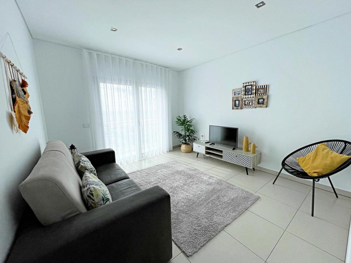 Sonia's Apart Appartement *
